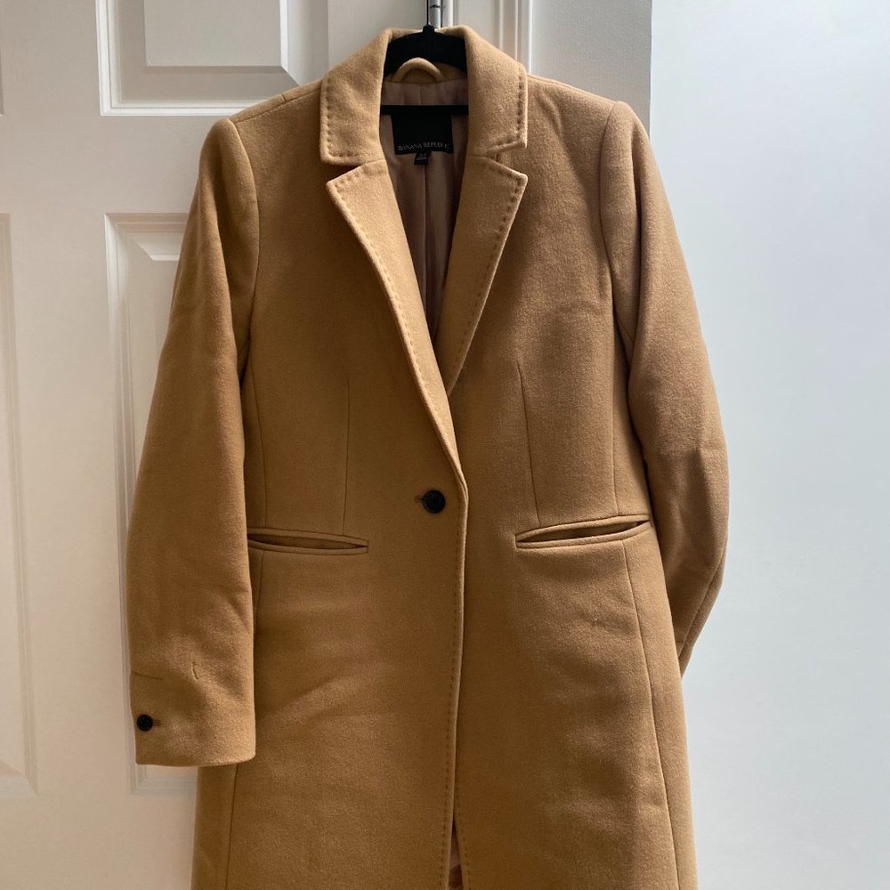 Banana Republic Italian Melton Topcoat in Camel, Size XS